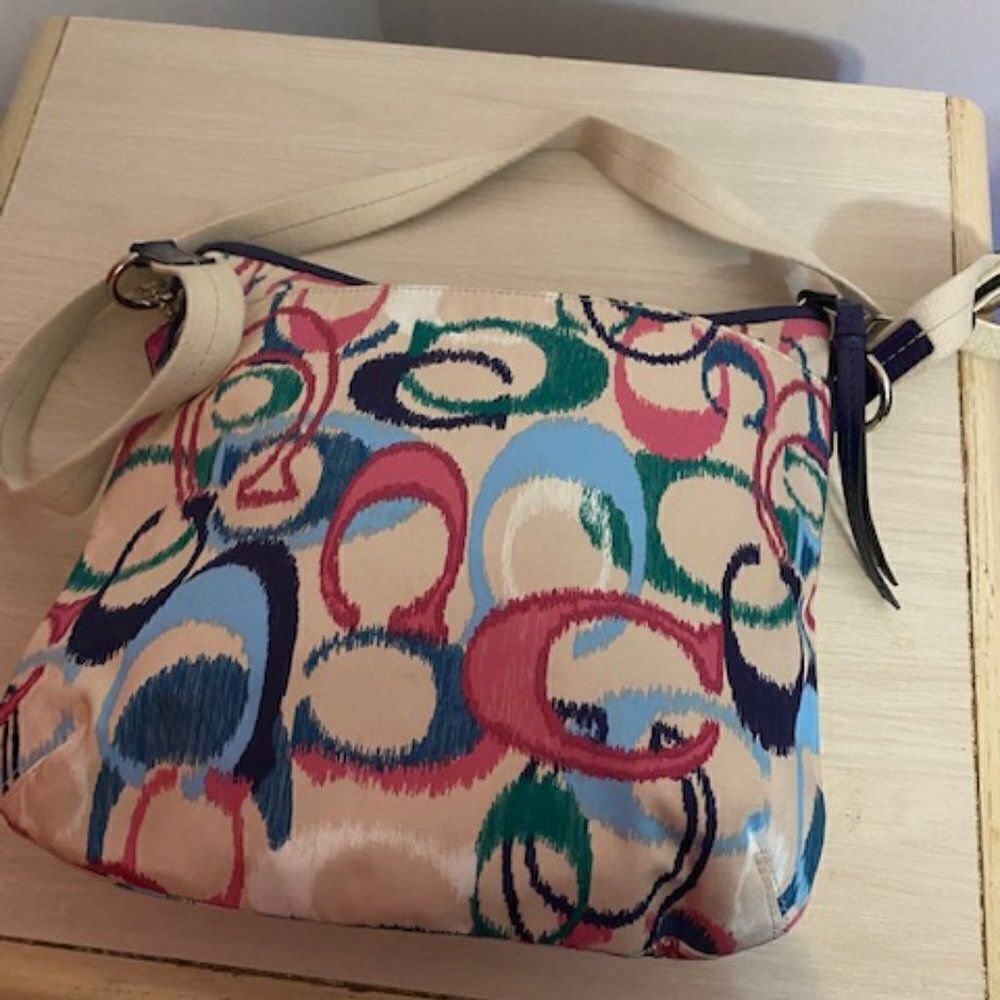 Coach F24446 Multi-color signature Ikat crossbody bag - Picture 2 of 6